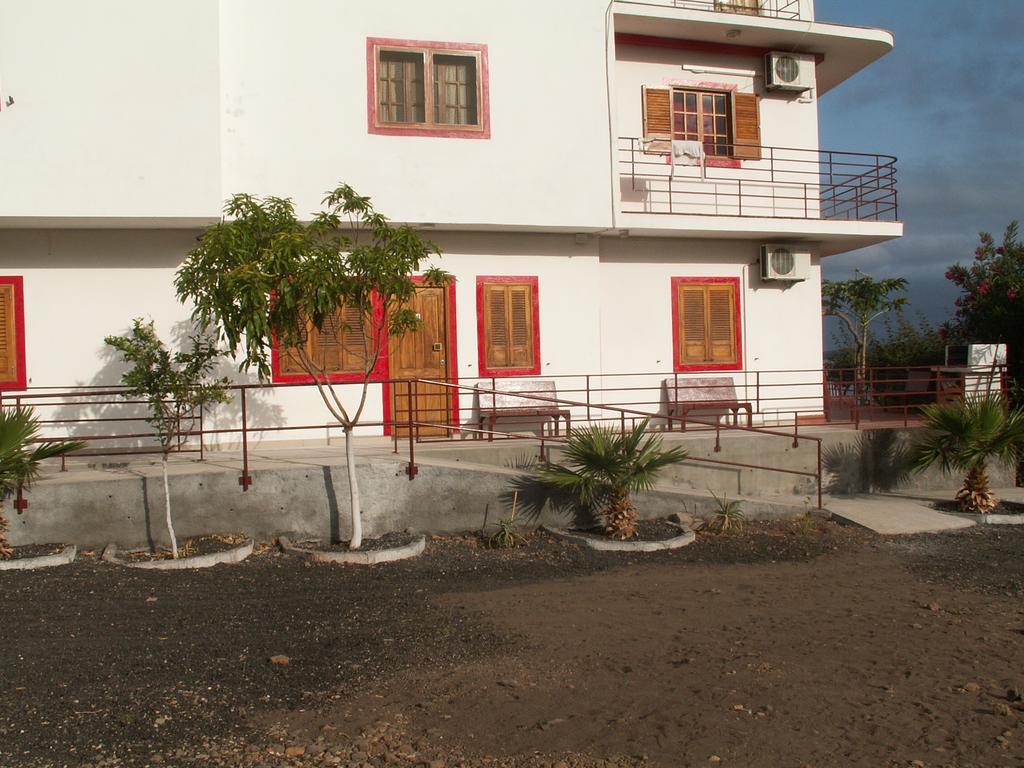 Edificio Magico Aparthotel Tarrafal  Exterior foto