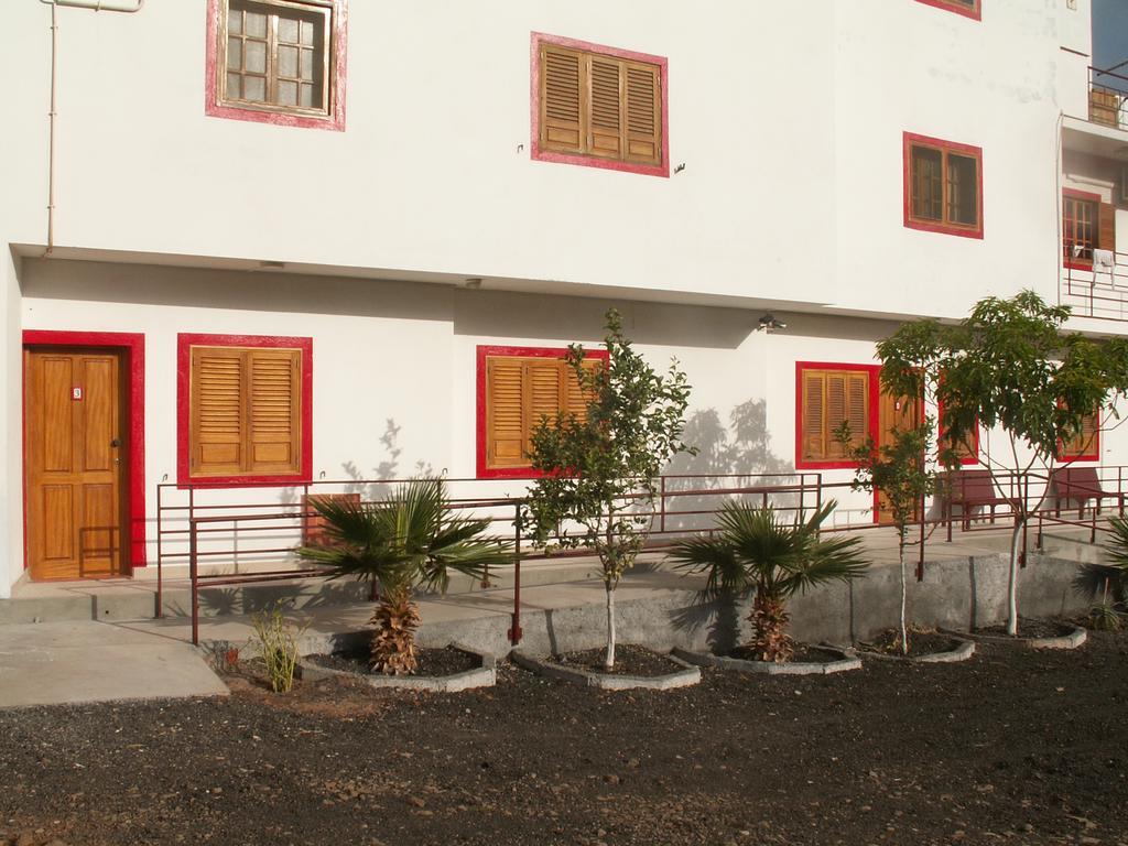 Edificio Magico Aparthotel Tarrafal  Exterior foto